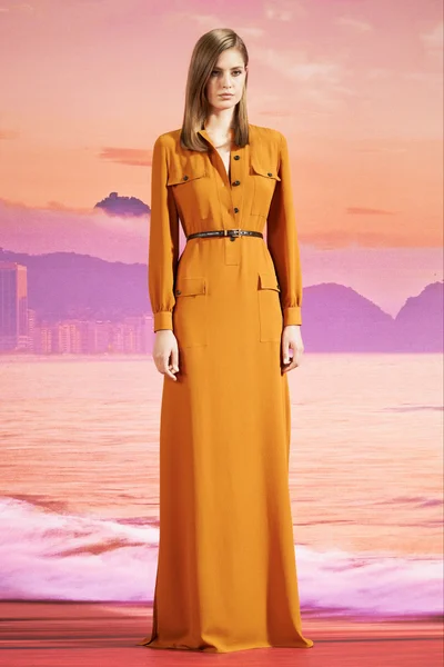 Look 25